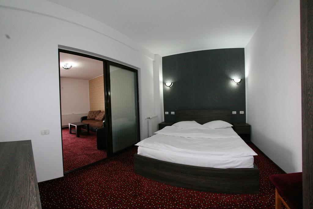 Hotel Rebis Braila Luaran gambar